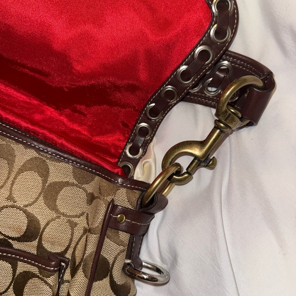 Vintage Coach Shoulder Bag - Picture 13 of 13